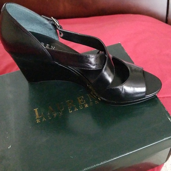 Shoes - Picture 1 of 1